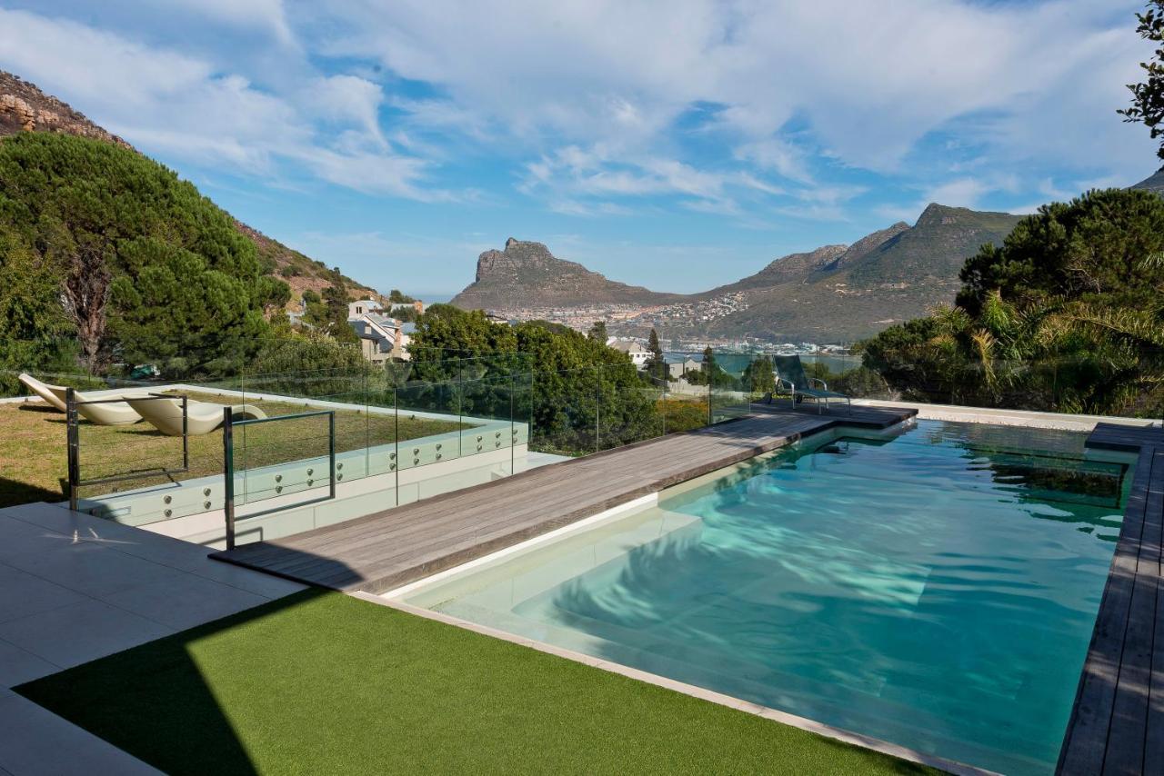 Flightdeck Villa *